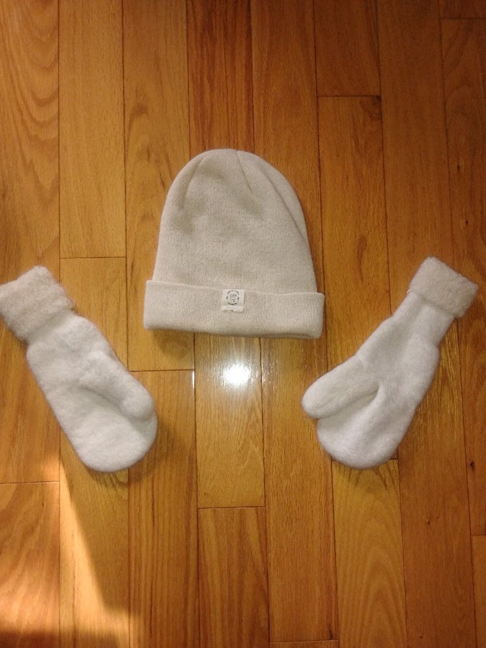 Alpaca Hat plus Mittens Set - Made in Canada
